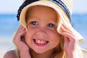 Mosaikbild aus Kinderfotos einfach